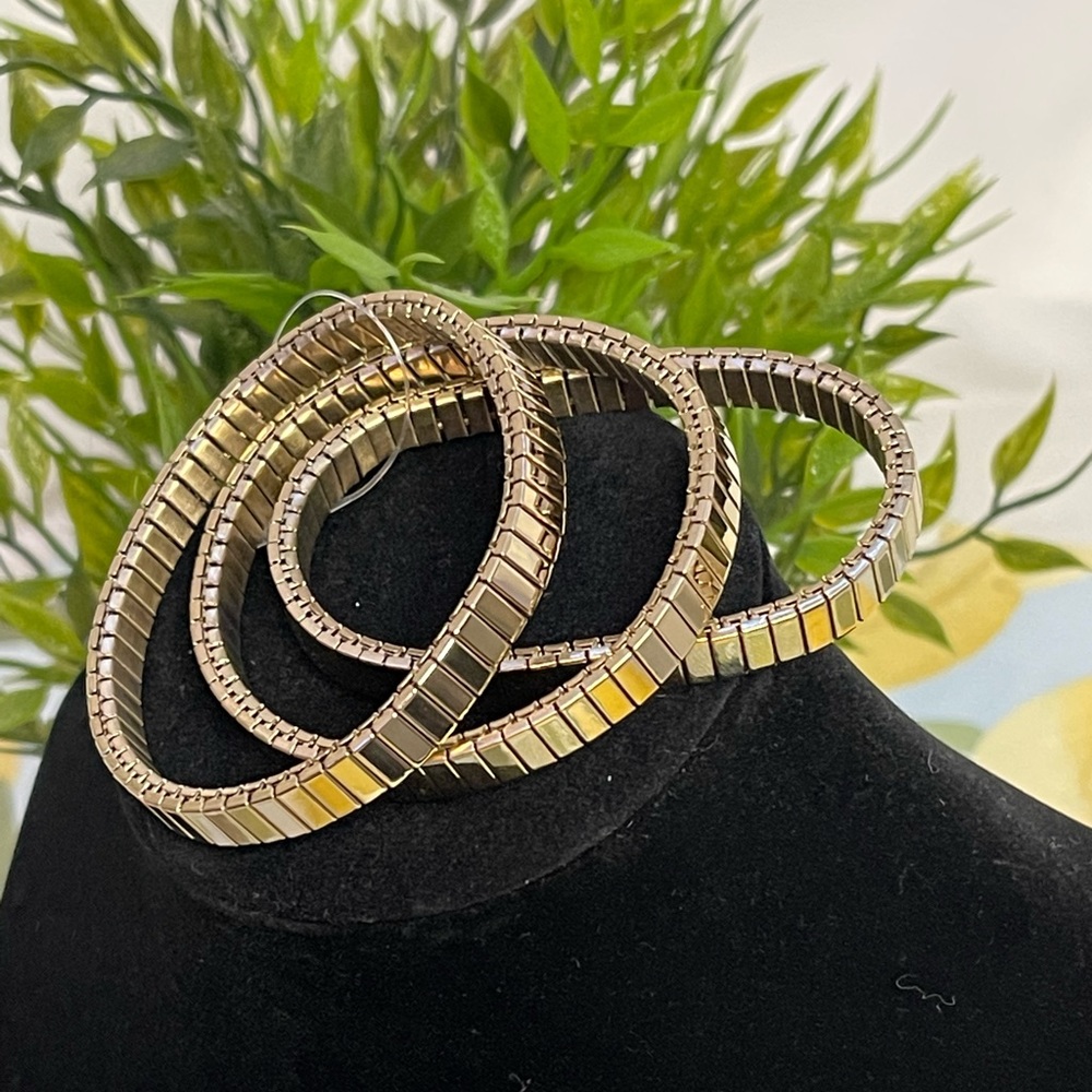 NEIMAN MARCUS Goldtone Stretch Bracelet set of 3
